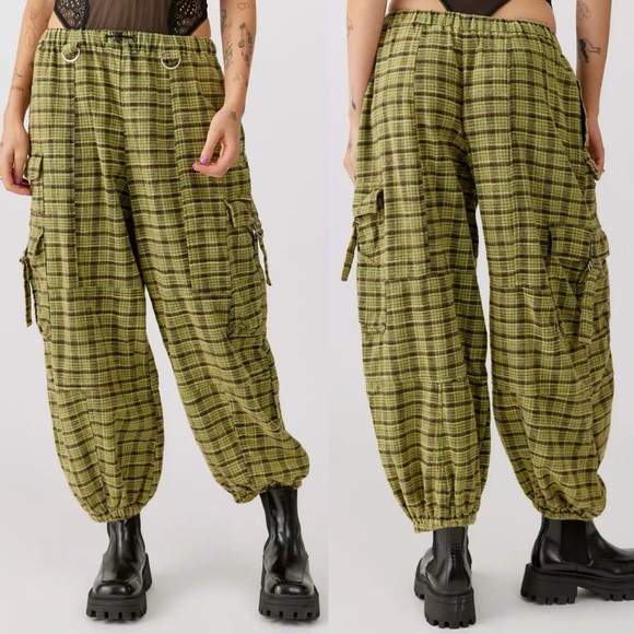 Urban Outfitters Pants - Urban Outfitters  Jana Balloon Cargo Pant Plaid Green Skater XS